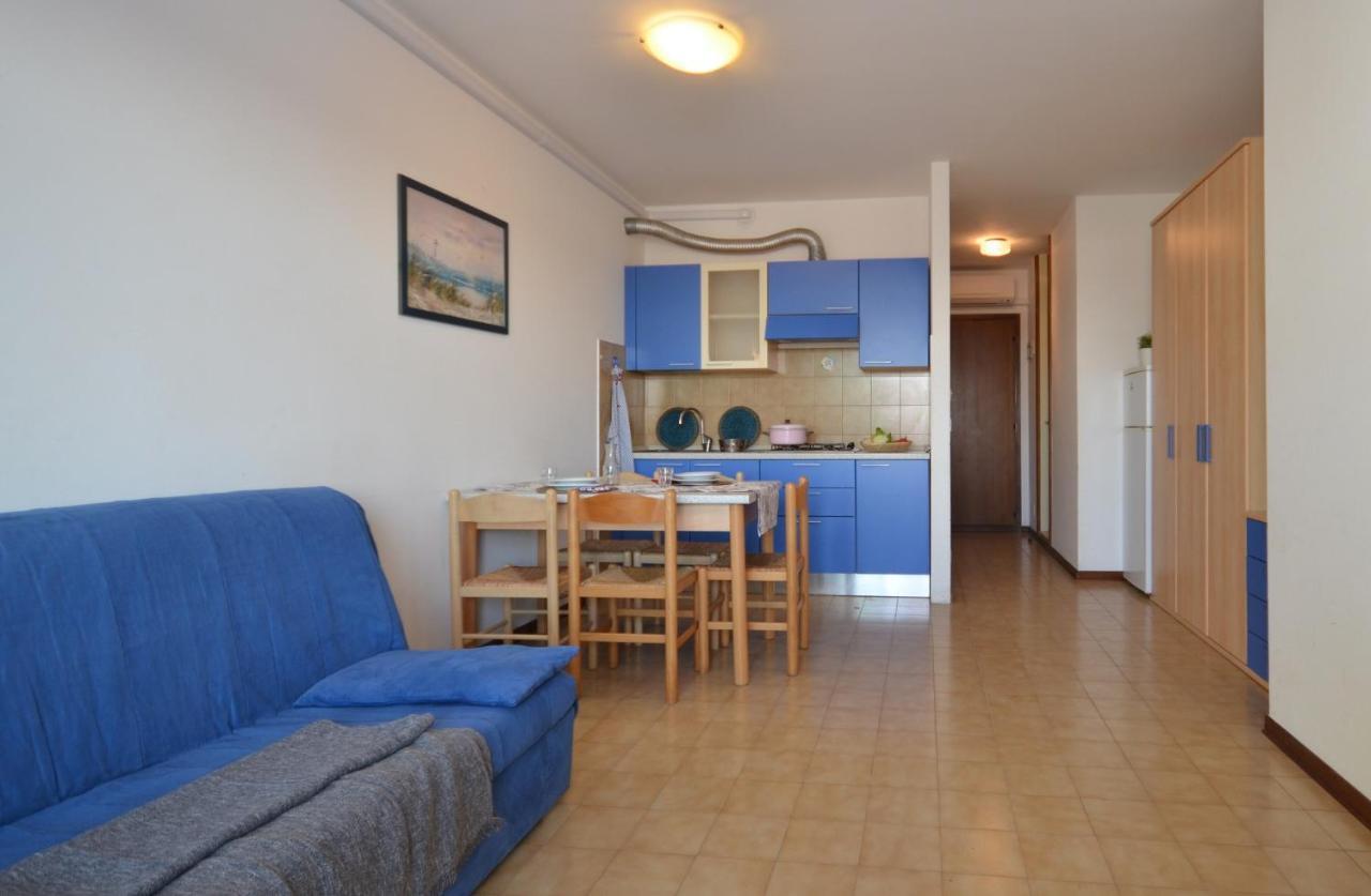 Residenza Olimpo Apartment Lignano Sabbiadoro Bagian luar foto